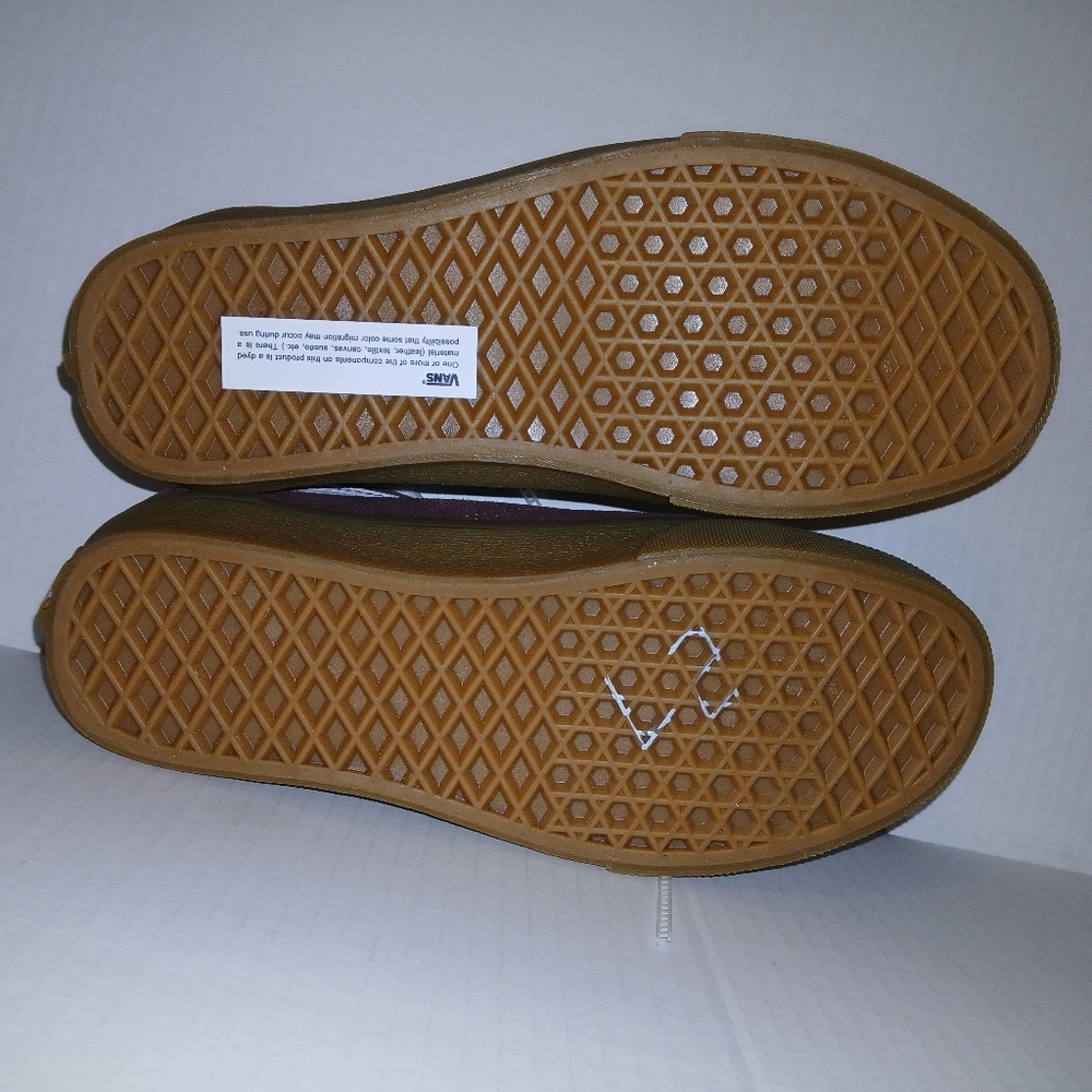 Last Chance! Vans Old Skool Corduroy Sneakers, Brown w/ White Side stripe - Picture 7 of 8